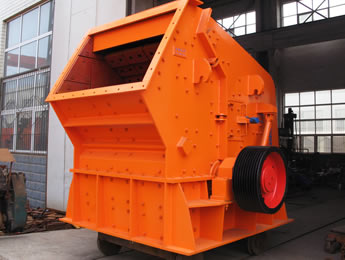 反擊式破碎機(jī)